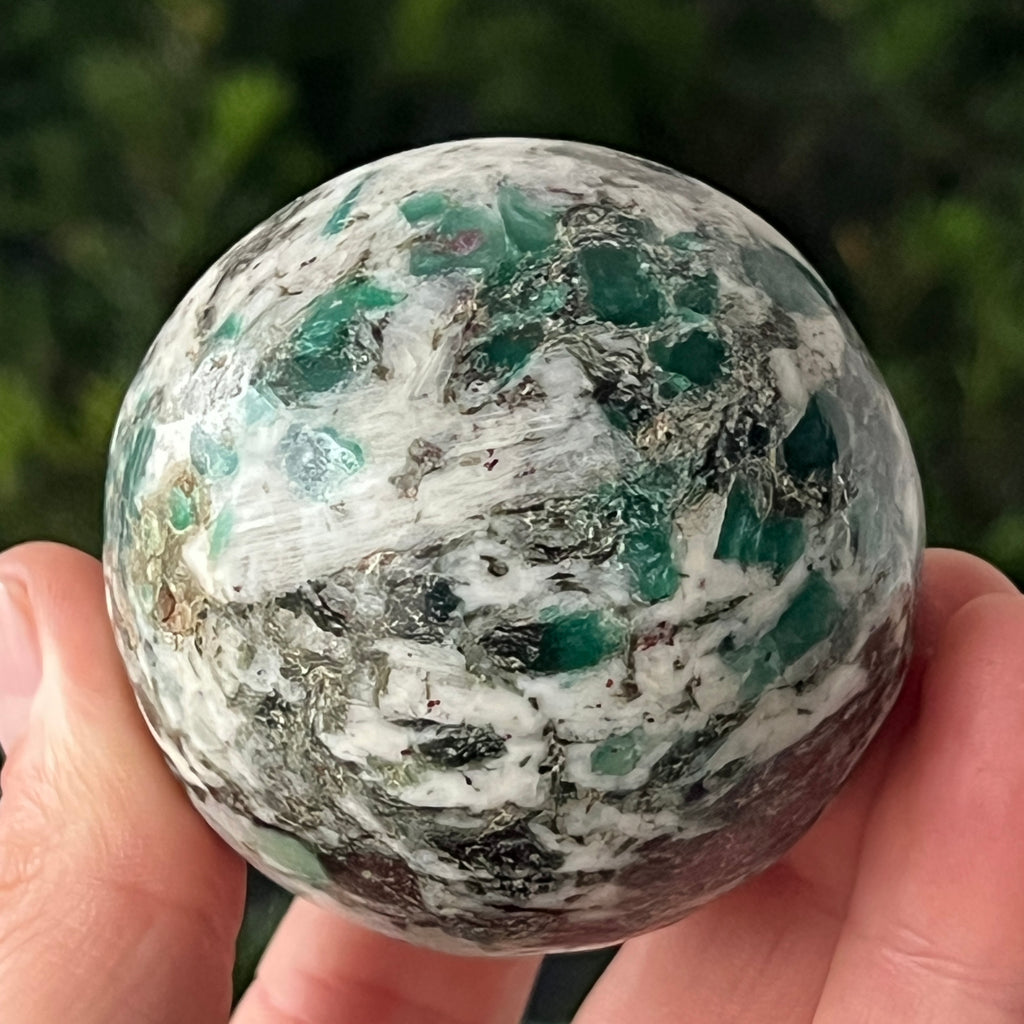 Sfera smarald in matrice model 2, pietre semipretioase - druzy.ro 5 