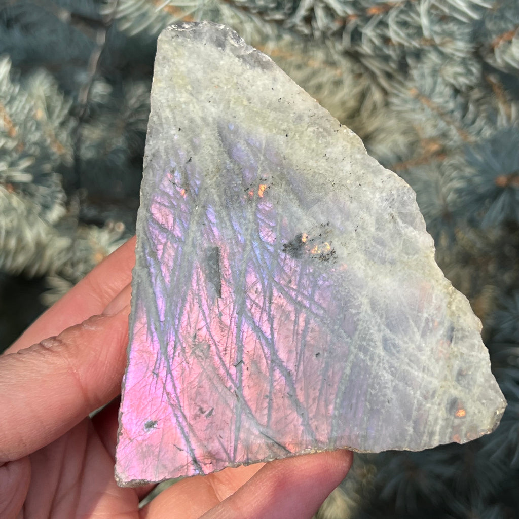 Labradorit piatra bruta polisata pe o fata din Madagascar model 4, druzy.ro, cristale 5