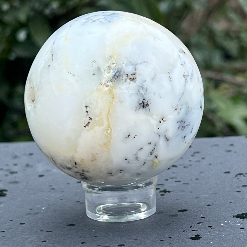 Sfera opal alb dendritic model 2, pietre semipretioase - druzy.ro 2 