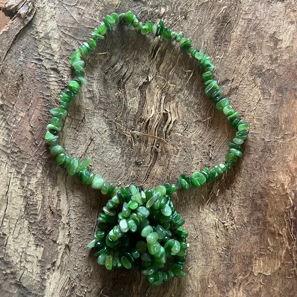Colier lung chipsuri jad verde, druzy.ro, pietre semipretioase 1