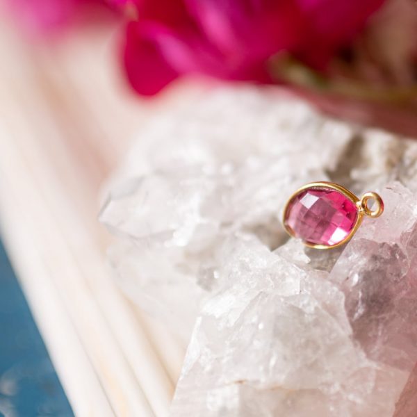 Pandantiv mini turmalina roz, argint, piatra lunii octombrie, birthstone, druzy.ro, cristale 2