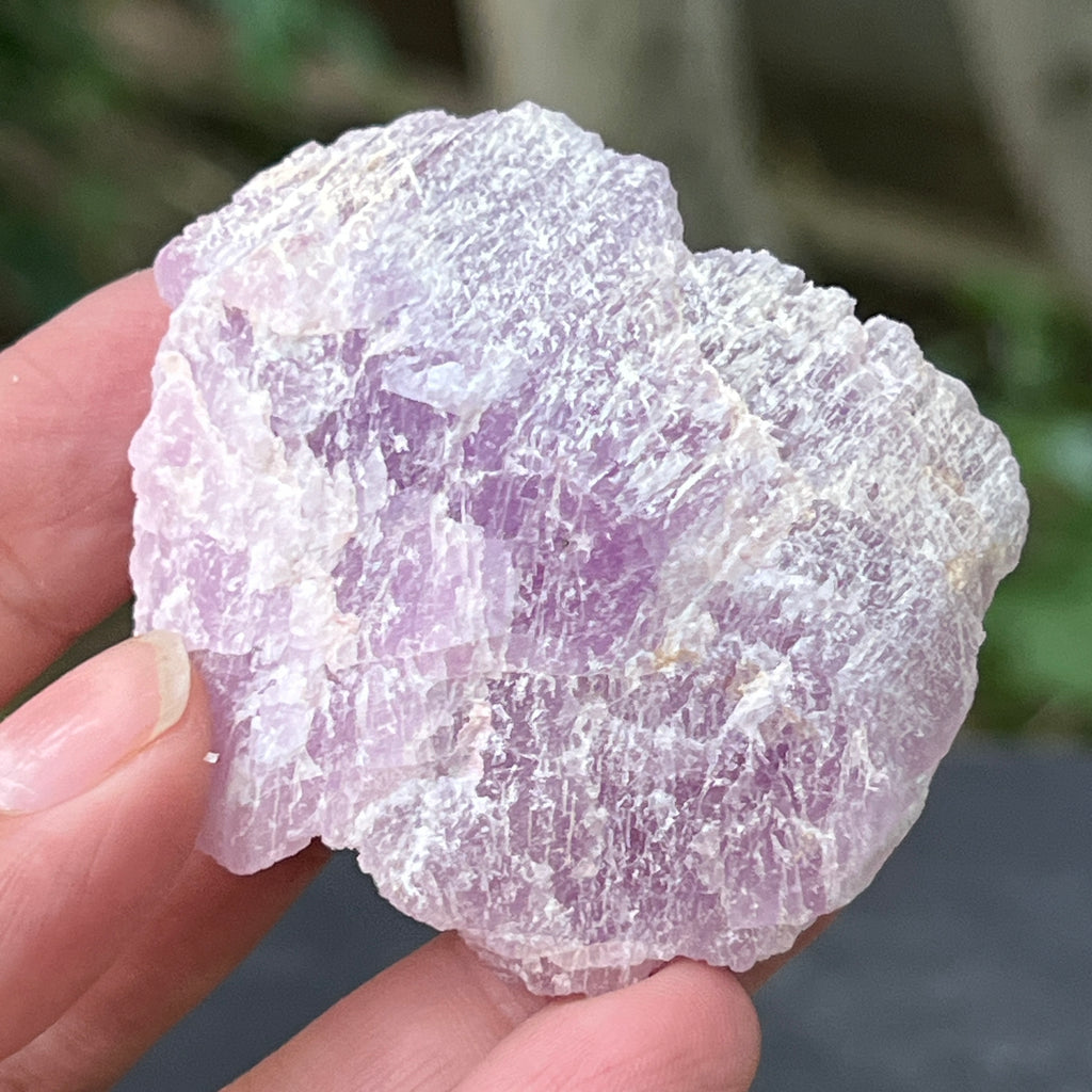 Kunzit piatra bruta | Model 8, pietre semipretioase - druzy.ro 3 