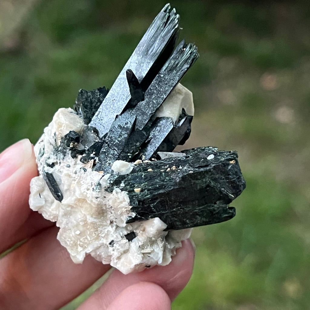 Cluster egirin mini cuart fumuriu/negru Zomba m4, pietre semipretioase - druzy.ro 2 
