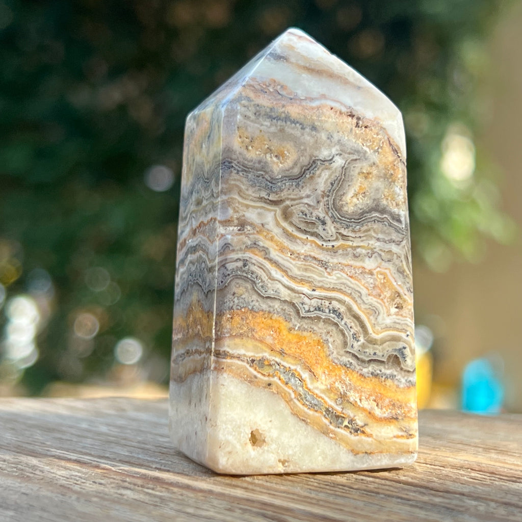 Turn/obelisc jasp albina model 1.2, druzy.ro, cristale 1