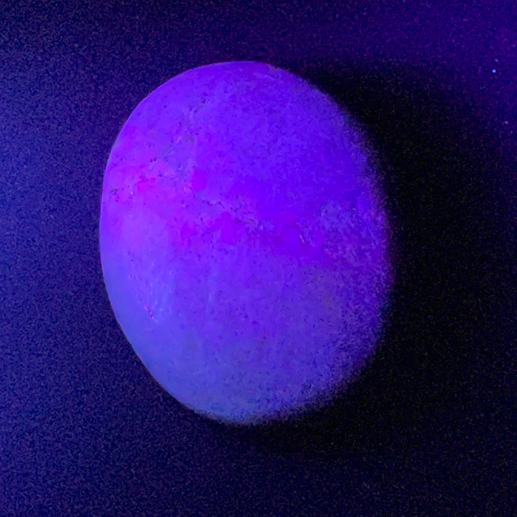 Hackmanit mov Uv reactive palmstone m3, druzy.ro, pietre semipretioase 7