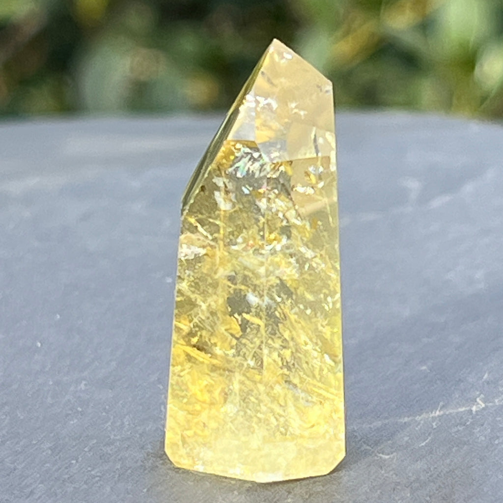 Obelisc citrin Brazilia calitate AAA model 4, pietre semipretioase - druzy.ro 5 