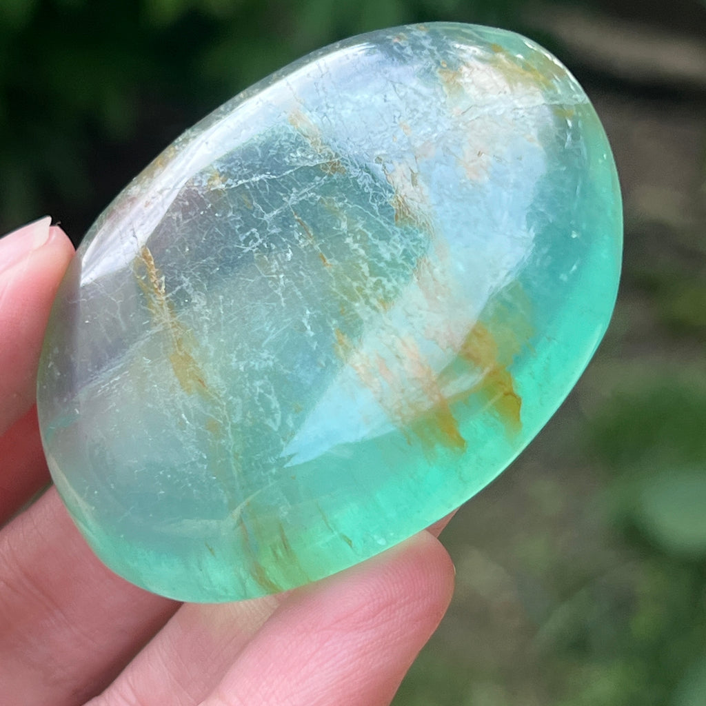 Palmstone fluorit verde model 3, din Madagascar, pietre semipretioase - druzy.ro 2 