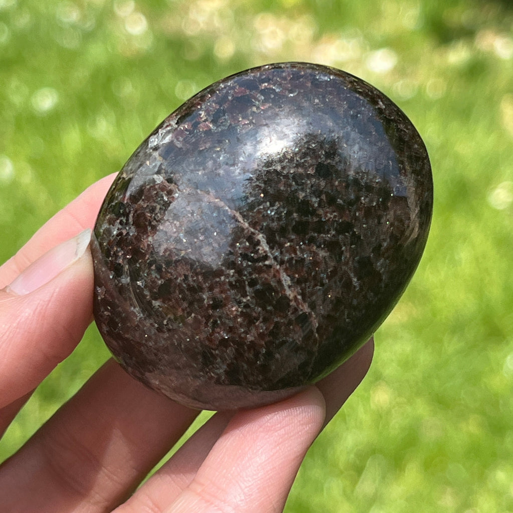 Granat palmstone model 3, pietre semipretioase - druzy.ro 2 