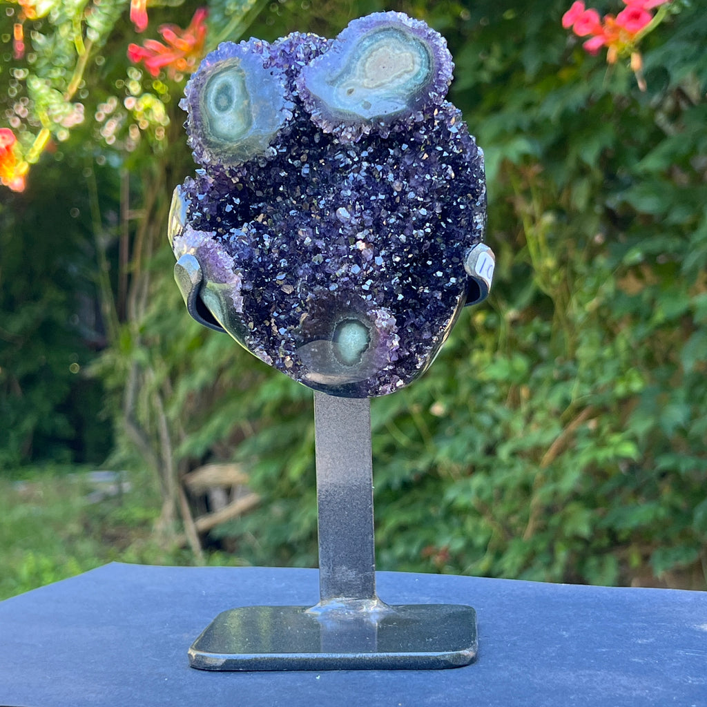 Ametist Uruguay AAA pe stand calitate +AAA, geoda ametist Urguay | Model 4, pietre semipretioase - druzy.ro 1 