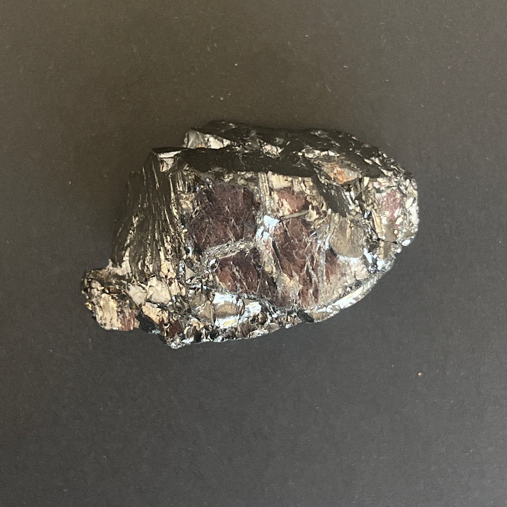 Shungit cristalizat Elite (Nobil) model 1, pietre semipretioase - druzy.ro 2 