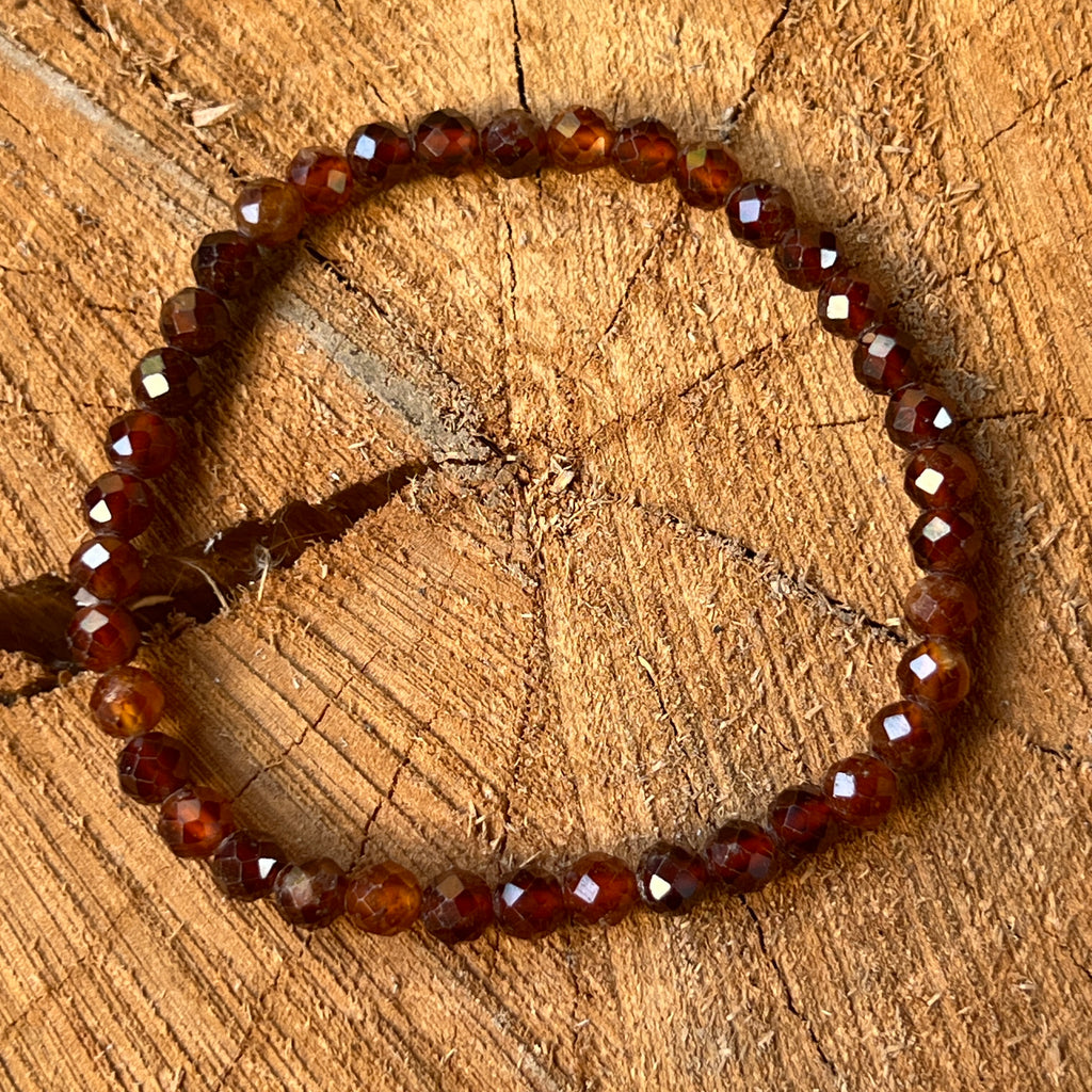 Bratara granat portocaliu fatetat 5 mm, pietre semipretioase - druzy.ro 2 