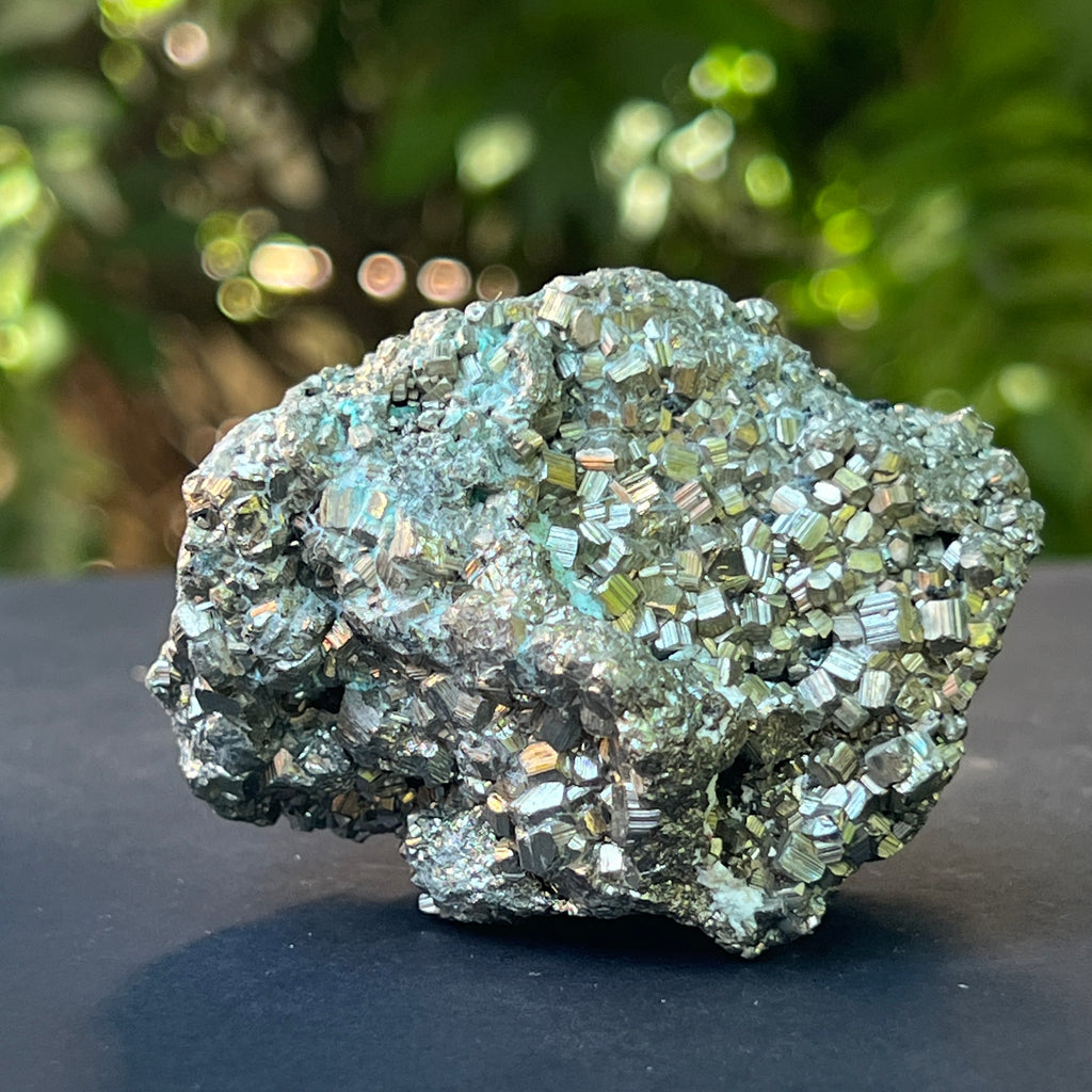Specimen pirita Peru cluster model 6, pietre semipretioase - druzy.ro 2 