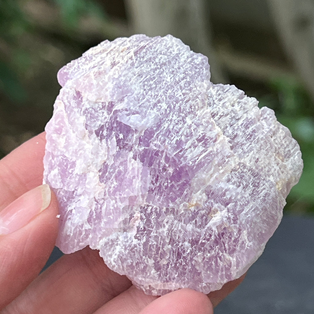 Kunzit piatra bruta | Model 8, pietre semipretioase - druzy.ro 2 