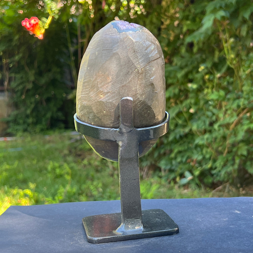 Ametist Uruguay AAA pe stand calitate +AAA, geoda ametist Urguay | Model 2, pietre semipretioase - druzy.ro 8 