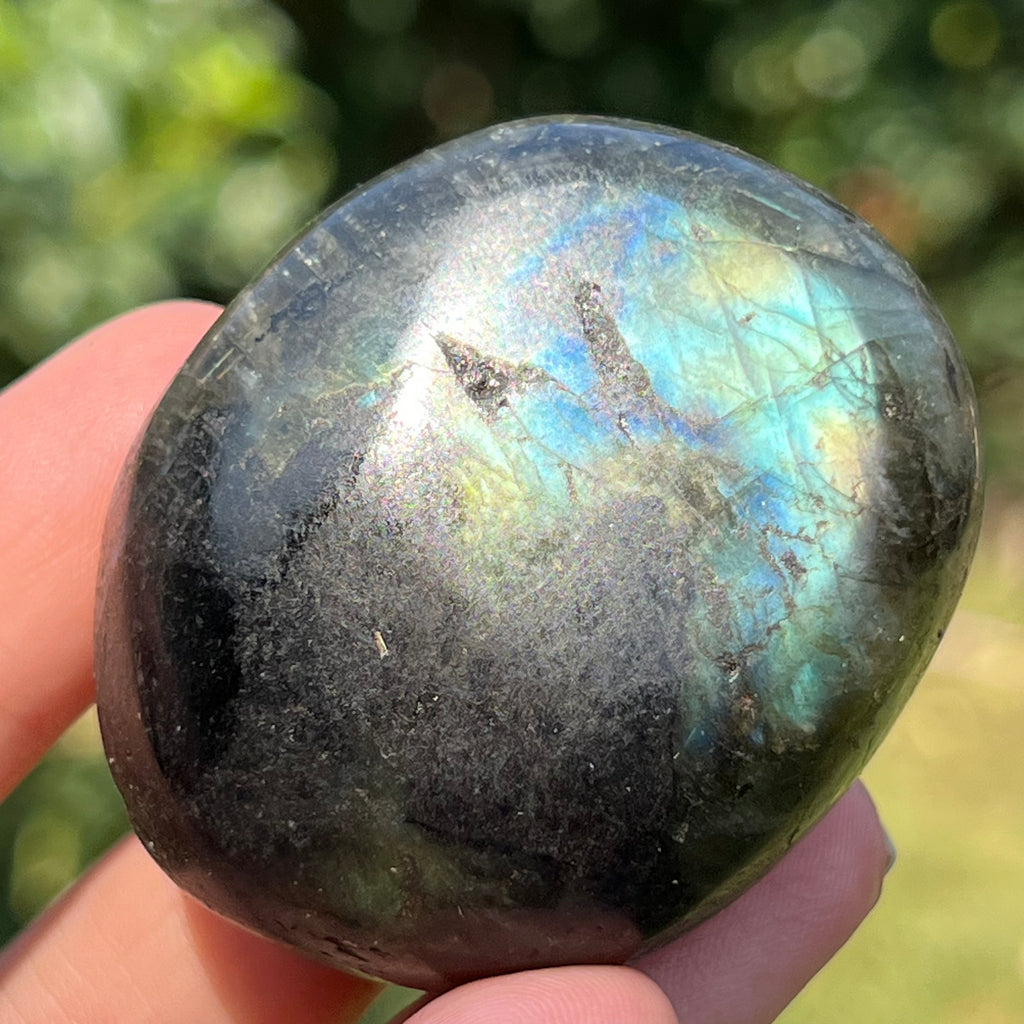 Labradorit palm stone m20, druzy.ro, cristale 1