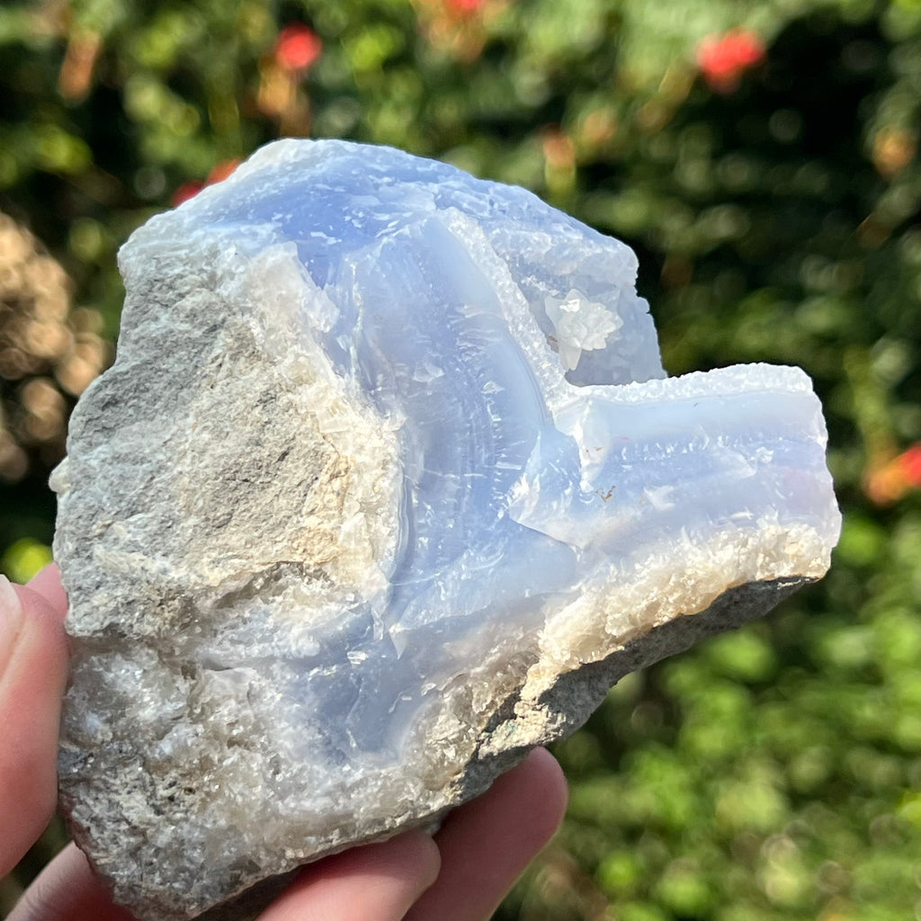 Calcedonie albastra / blue lace/ agat albastru piatra bruta m8, druzy.ro, cristale 4