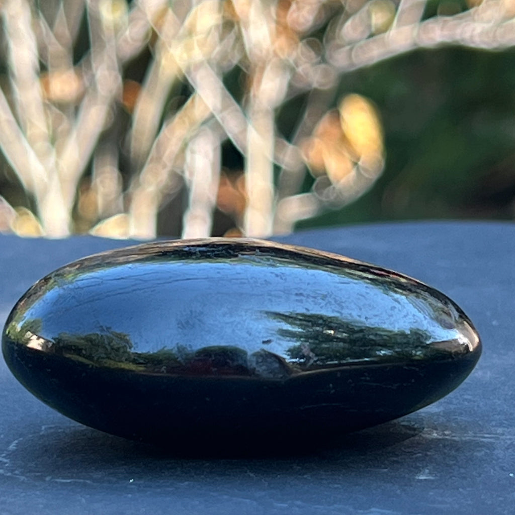 Turmalina neagra palmstone m2, druzy.ro, cristale 2