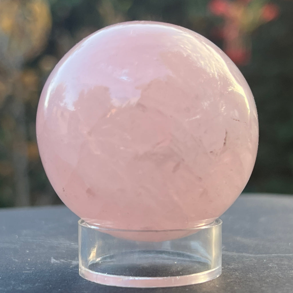 Sfera cuart roz Madagascar model 1, druzy.ro, cristale 3