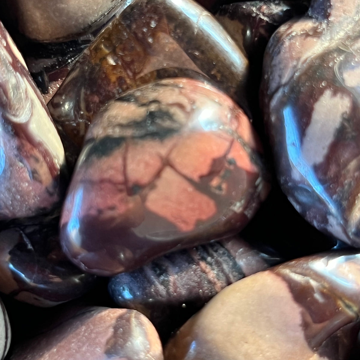 Jasp roz paianjen piatra rulata – DRUZY