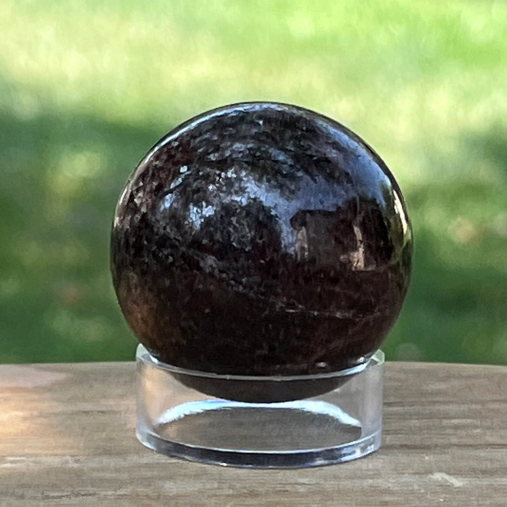 Granat rosu sfera m3, druzy.ro, cristale 4