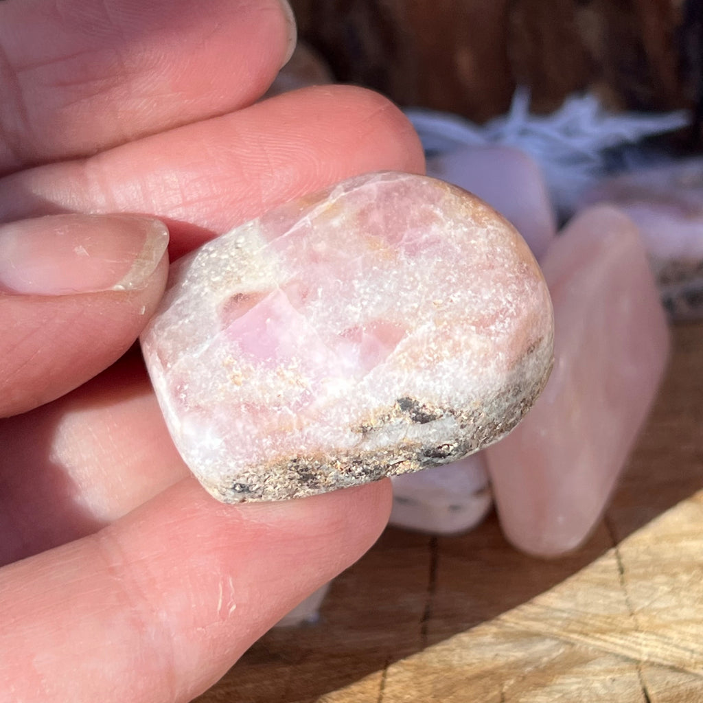 Arogonit roz piatra rulata mini, druzy.ro, cristale 4